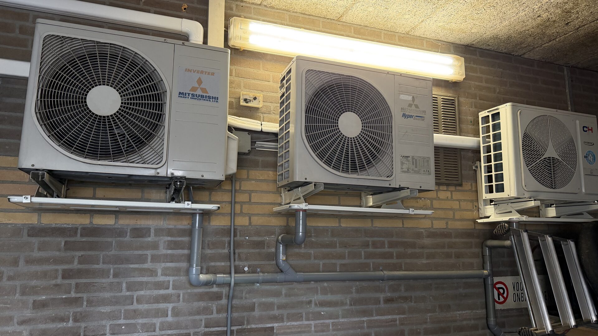 3 Buitenunits Grootstal Tweewielers